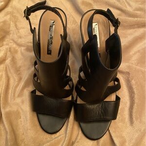 Audrey Brooke Black Leathed Heeled Sandals Size 9.5